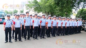 市交警支队赴茂县山体垮塌救援队平安归来