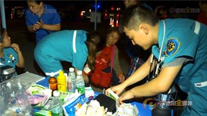 德阳设地震应急救助站 温暖六千多位疏散游客