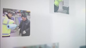 夜查酒驾：小车司机半斤不倒  摩托司机一斤不醉