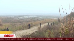 什邡：断道扣车  严查非法盗采砂石