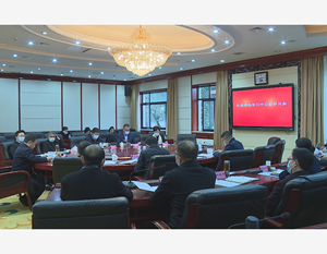 深刻领悟“两个确立”  坚决做到“两个维护”  努力在新时代新征程上争取更大光荣