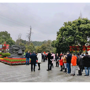 三星堆大面具上春晚，带火四川文博游