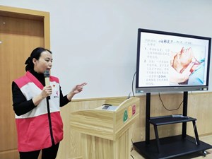 点赞！寇华秀荣获“全国红十字志愿服务先进典型”称号！