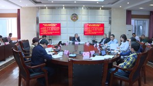 市政协九届四次主席会议召开