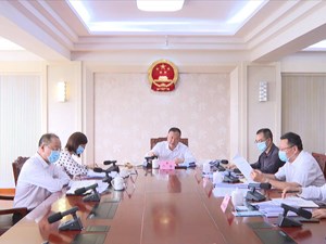 市人大常委会召开党组（扩大）会议暨第七次主任会议