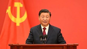 独家视频丨二十届中共中央政治局常委同中外记者见面 习近平发表重要讲话