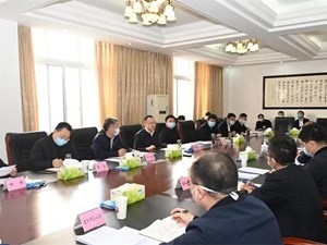 坚持守土有责守土尽责 全力以赴遏制疫情蔓延势头 坚决打赢疫情防控攻坚战