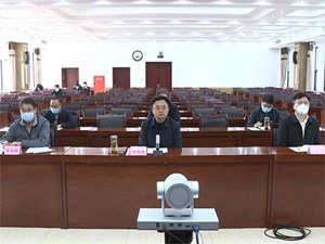 坚决落实“三个坚定不移”要求 坚决有力高效打赢疫情歼灭战