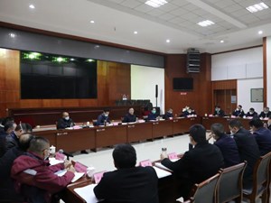 更加科学更加精准更加温暖地做好疫情防控各项工作 坚决打赢本轮疫情防控歼灭战