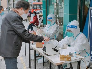速度快三倍！“核酸检测自动录入机器人”上线