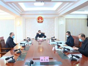 市九届人大常委会党组（扩大）会议暨第十八次主任会议召开
