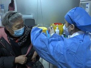 广汉持续推进新冠疫苗加强针接种工作
