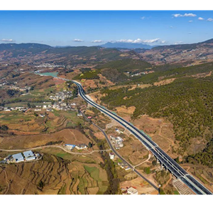暂时免费！明日12时，四川这6条高速通车