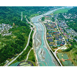 在重铸汉羌红色道路中，书写交通担当