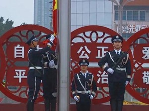 燃！今早文庙广场这一幕，无数德阳人看激动了……