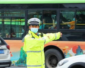 春运自驾出行如何有序错峰？交警为您支招→