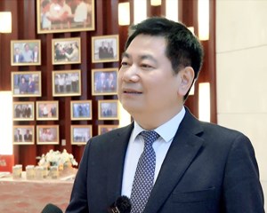全国政协委员苏华：让更多职教学生升学有道就业有路