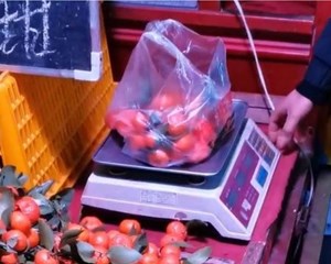 惊！中江小东街夜市现“鬼秤”？！