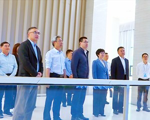 省政务服务和公共资源交易服务中心领导到我市调研