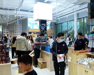 广汉：“三星堆热”带火文创 激发市场潜力