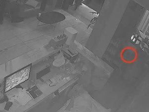 刑拘！男子凌晨两次潜入德阳一酒店……