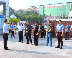 市政协委员视察我市“9+3”学校铸牢中华民族共同体意识教育情况