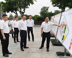 满怀感情带着责任做好服务保障 确保高考公平公正安全有序平稳顺利