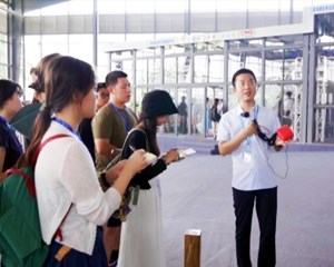 三星堆遗址考古大棚首次对公众开放