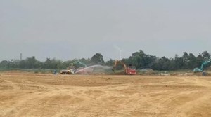 6月26日下午,2023德阳二季度重大项目拉练现场会代表走进绵竹市