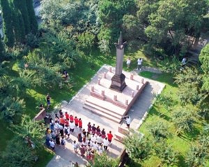 广汉：铭记历史 吾辈自强