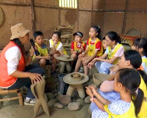 三星堆：带“火”考古研学活动