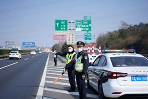 注意！中秋国庆假期这些车辆禁止通行四川高速