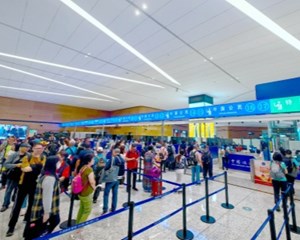 “双节”假期，成都航空口岸预计超9万人次出入境