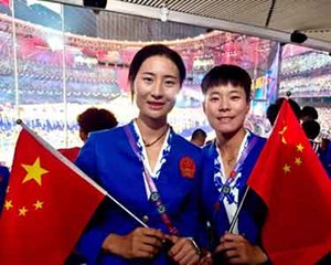 德阳籍运动员陈怡、何江欣助力中国女子曲棍球队夺冠！