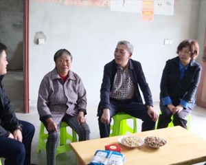 何明俊赴中江县辑庆镇走访调研