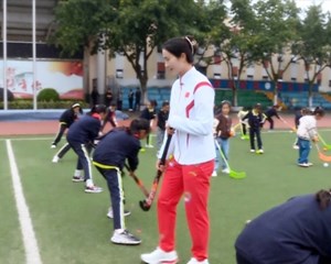 亚运冠军回母校 薪火相传共筑梦