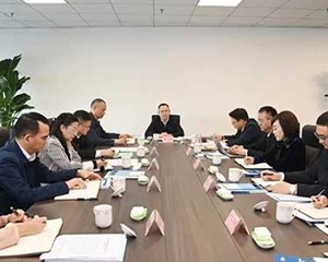 推动数字经济与实体经济深度融合 努力在数字经济新赛道争先领跑