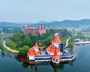 德阳：旧湖换新颜 绘出公园城市新图景