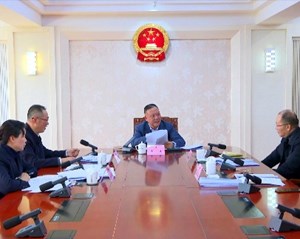 市人大常委会党组理论学习中心组主题教育专题学习会暨党组（扩大）会议召开