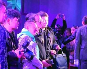 俞敏洪再赴德阳开启重逢之旅