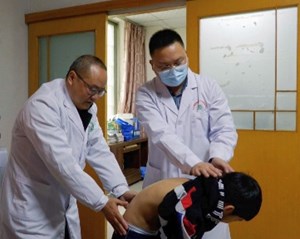 中江为10万名中小学生免费开展脊柱侧弯筛查