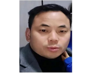 德阳警方悬赏3-5万元！看到他立马举报！照片公布→
