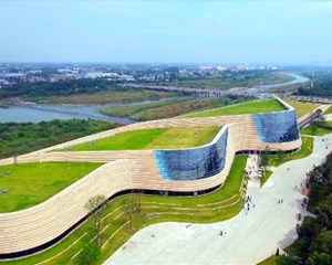 广汉：三星堆博物馆人气持续火热