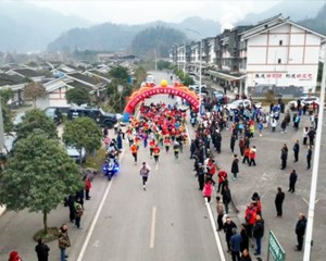 什邡：畅跑诗意乡村 领略冬之韵味