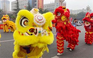 来绵竹和“年画娃娃”们一起过大年