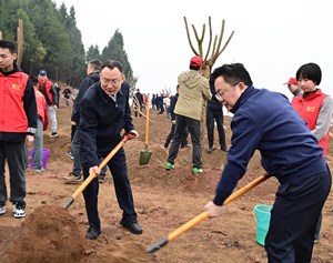 树牢绿水青山就是金山银山理念 努力让德阳天更蓝地更绿水更清