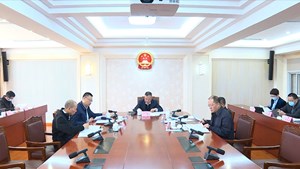 认真学习宣传贯彻党的二十大精神｜卢也主持召开市人大常委会党组（扩大）会议